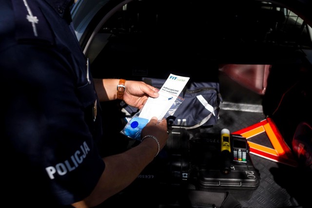 Policjanci WRD z Inowrocławia podczas działań na obwodnicy miasta ujawnili przypadki łamania prawa.