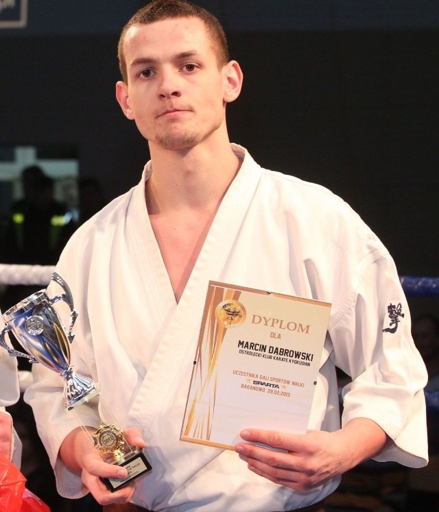 Marcin Dąbrowski to niezwykle utalentowany i już utytułowany zawodnik Ostrołęckiego Klubu Karate Kyokushin.