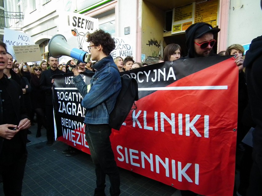 22.09.2016 pz ww protest sw marcin czarny protest przeciwko...