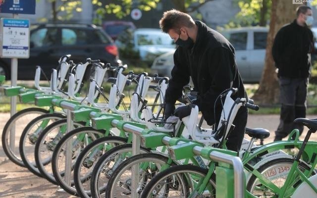 Pierwsza szczecińska masa hulajnogowa, liczenie rowerów. Jak zrównoważyć transport w Szczecinie?