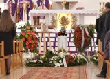 W Radomiu, w kościele na Gołębiowie odbyła się w sobotę msza święta za zmarłego Pawła Nowaka. Żegnali go bliscy, nauczyciele i uczniowie