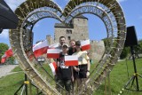 Dzień Flagi na zamku i Piknik Europejski na Bulwarach Czarnej Przemszy w Będzinie 