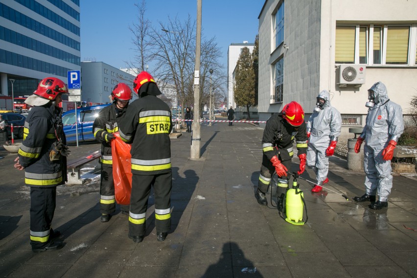 Kraków. Zagrożenie wąglikiem w sądzie. Tajemnicza informacja [ZDJĘCIA, WIDEO]