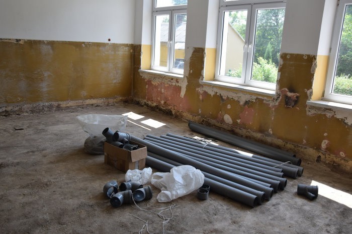 Ruszyła budowa mieszkań socjalnych w Gackach w gminie Szydłów