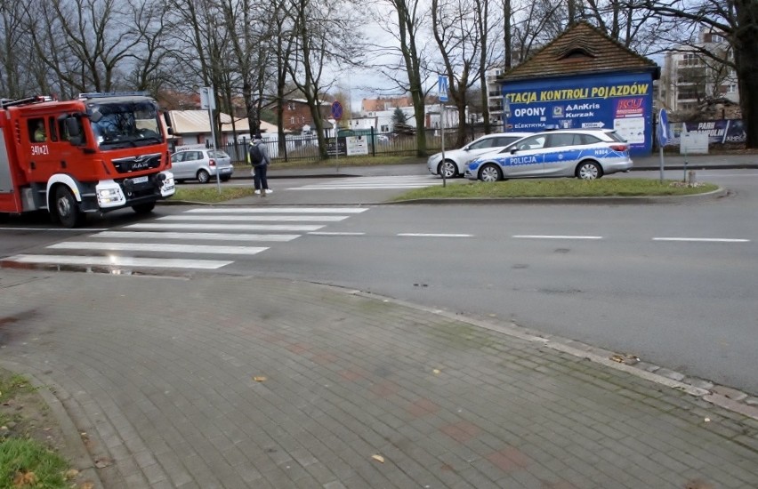 Potrącenie pieszej w Słupsku. Kobieta w szpitalu [ZDJĘCIA]