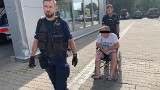 Lublin. Z powodu zazdrości na ulicy i brutalnie dusił partnerkę. Usłyszał zarzut usiłowania zabójstwa