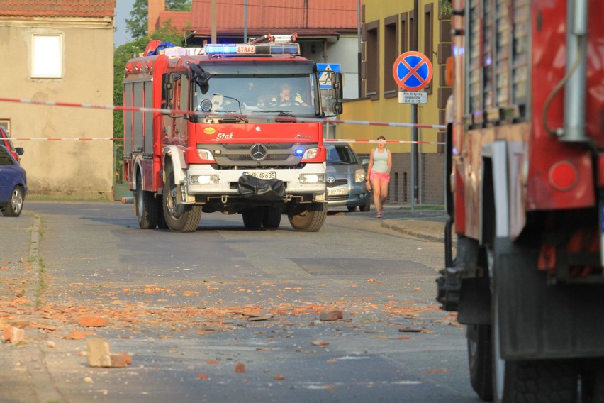 Katastrofa budowlana pod Wrocławiem. Zawalił się budynek [ZDJĘCIA]