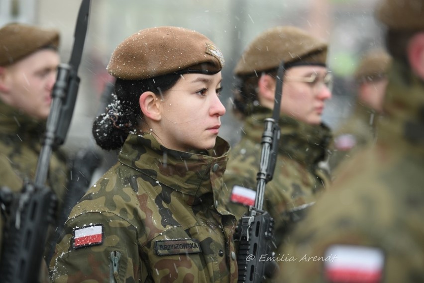 Żołnierki WOT. Zobaczcie, jak piękne kobiety radzą sobie w żołnierskim mundurze [ZDJĘCIA]