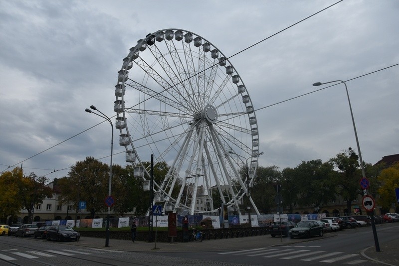 Ostatni weekend „My wheel of Łódź”. Koło widokowe przenosi się do Berlina ZDJĘCIA