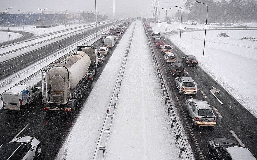 Paraliż komunikacyjny na obwodnicy Trójmiasta. Gdynia chce wyjaśnień od GDDKiA