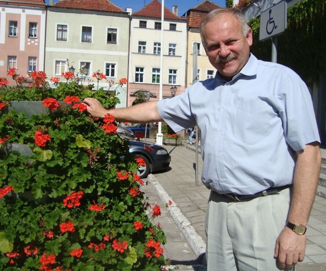 - W niedzielę czas na piknik. Przyjdźcie z całymi rodzinami od 13.00 do kożuchowskiego parku. Czeka wiele atrakcji, a świetna pogoda już zamówiona &#8211; zachęca Józef Rubacha.