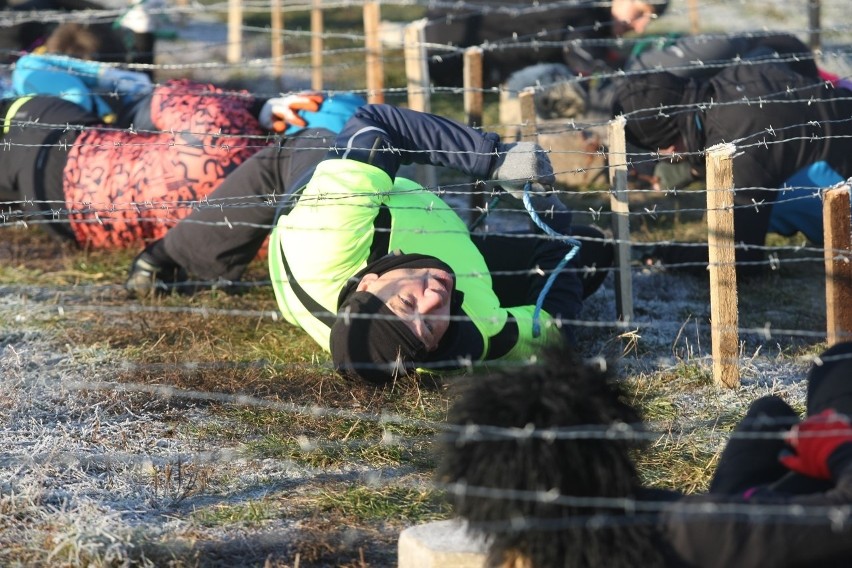 Pierwszy Sylwestrowy Bieg z Przeszkodami za nami (ZDJĘCIA)