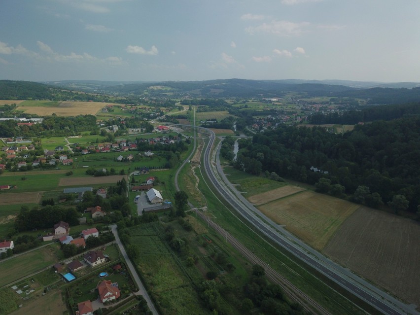 Mieszkańcy Czudca mogą odetchnąć. Nowa obwodnica już otwarta [ZDJĘCIA, WIDEO]