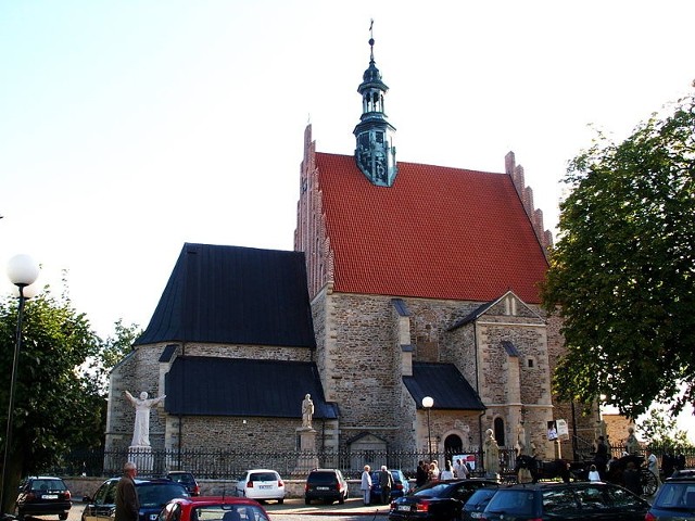 Pieniądze otrzymała między innymi parafia pod wezwaniem świętego Zygmunta w Szydłowcu.