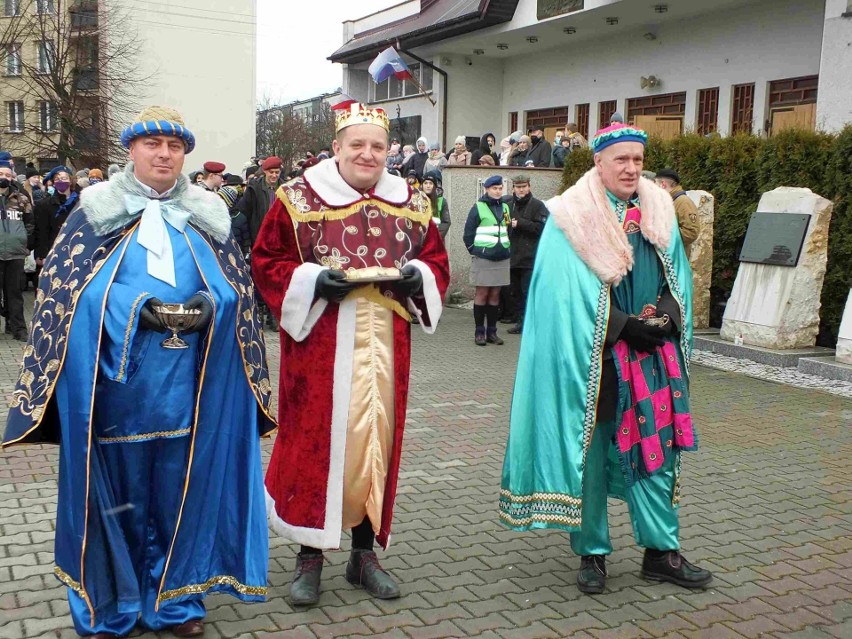 W tym roku będzie jubileuszowy X Orszak Trzech Króli w Starachowicach. Każdy uczestnik orszaku dostanie koronę, śpiewnik
