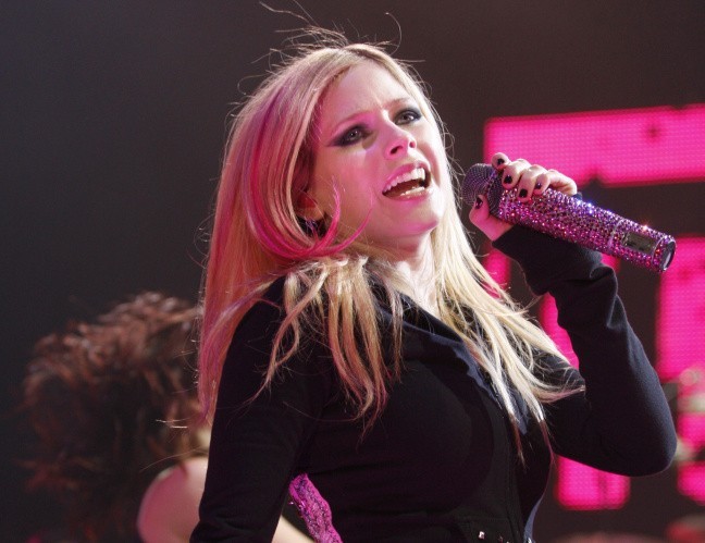 Avril Lavigne  - znana kanadyjska wokalistka przyjeżdża do...