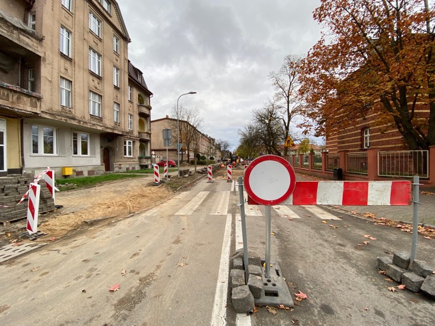 Ulica kuriozum w Słupsku już jest modernizowana. Zaczęła się przebudowa ulicy Chopina