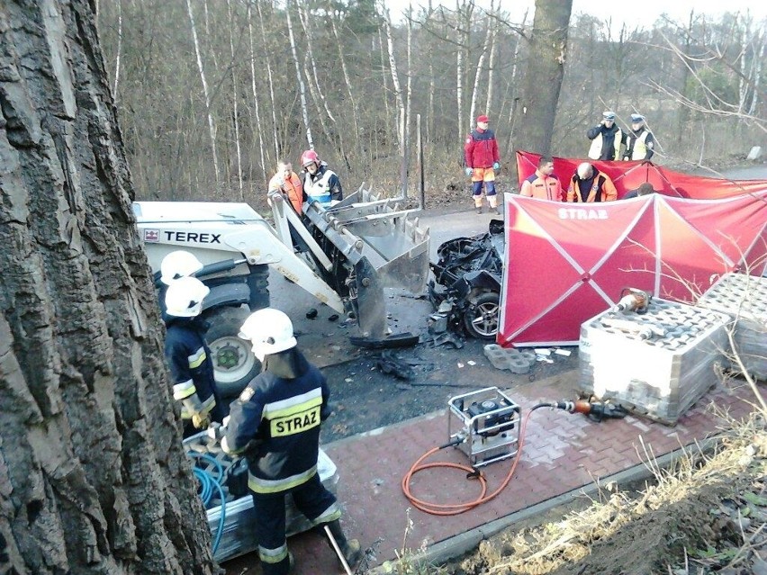 Groźny wypadek w gminie Strawczyn. Nie żyją cztery osoby 