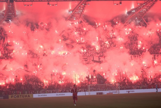 Racowisko Legii na meczu z Widzewem