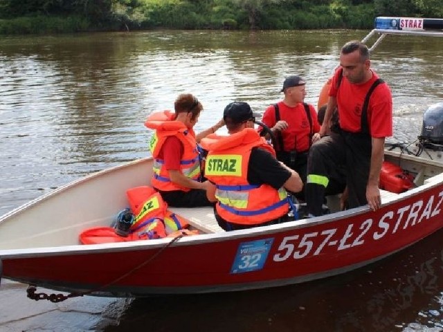 W piątek w poszukiwaniach brali udział strażacy z Ochotniczej Straży Pożarnej w Stalowej Woli.