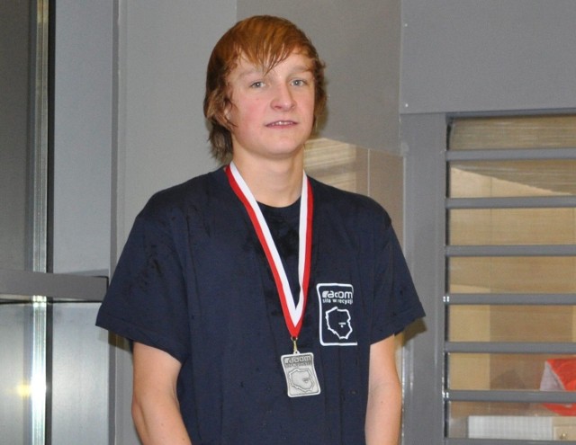 Jakub Fedorowicz z Wodnika Radom zdobył dwa złote i jeden brązowy medal mistrzostw Polski w pływaniu stylem klasycznym