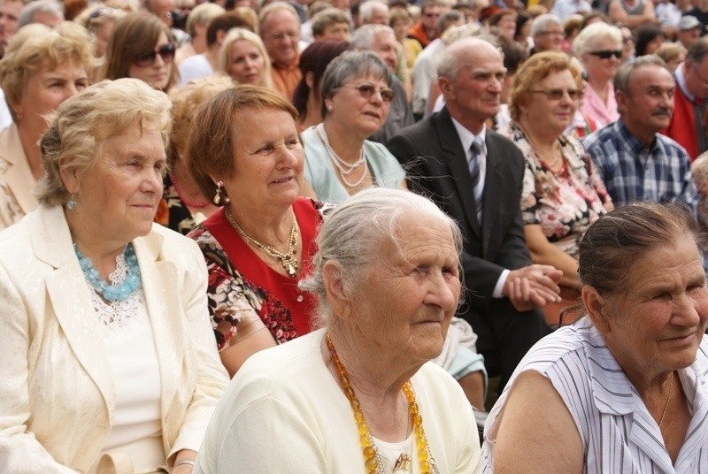 Myszyniec. Miodobranie Kurpiowskie 2011. Zobaczcie jak wyglądało Miodobranie Kurpiowskie dekadę temu. Zdjęcia