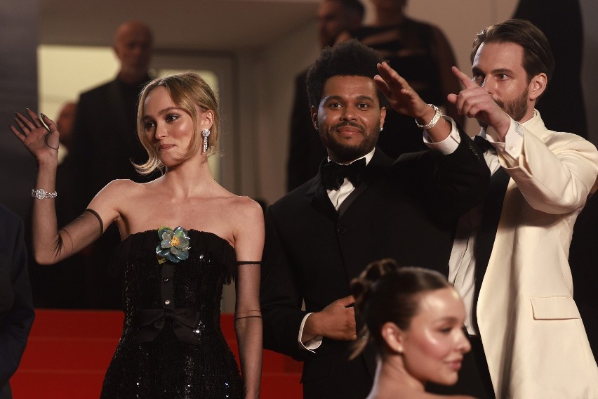 Córka Johnny'ego Deppa i Vanessy Paradis na festiwalu Cannes. Lily-Rose umacnia pozycję w branży