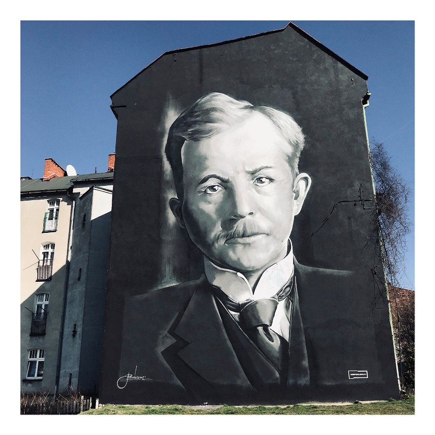Mural jest przeniesieniem portretu Wojciecha Korfantego z...