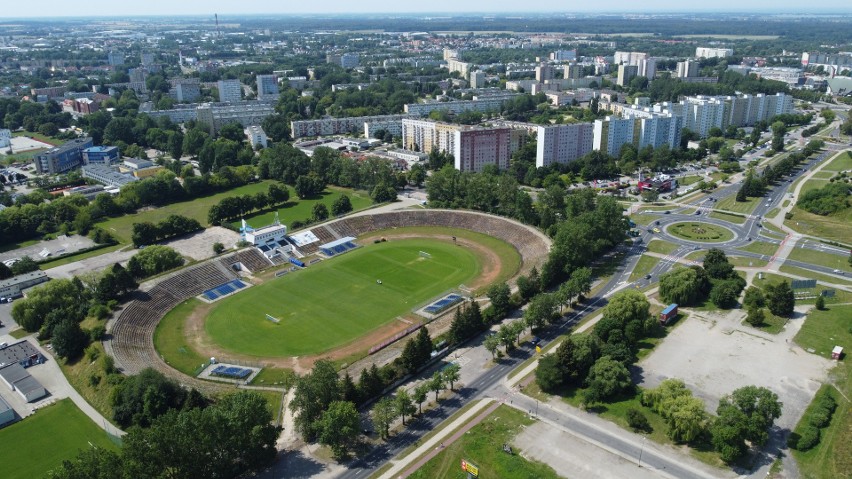 Stadion Gwardii w Koszalinie to stadion główny i trzy boiska...