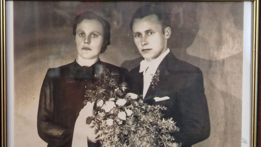 Zdjęcie z rodzinnego archiwum - młody Leopold Kalla ze swoją...