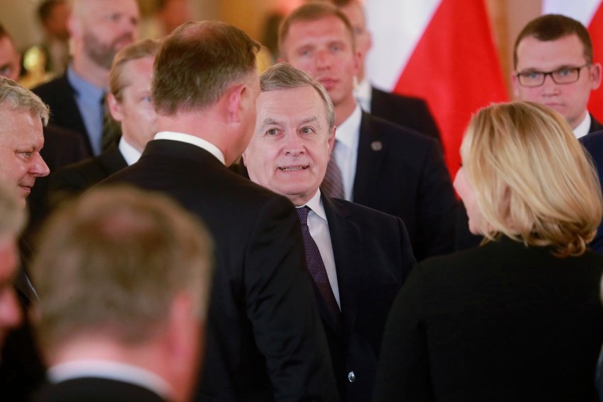 Andrzej Duda odebrał uchwałę PKW o wyborze na Prezydenta RP [ZDJĘCIA] Uroczystość odbyła się na Zamku Królewskim w Warszawie