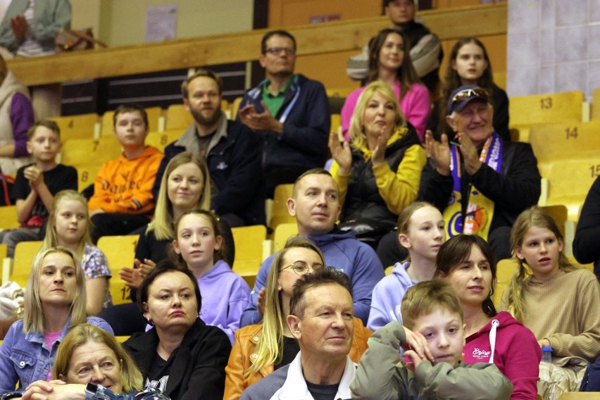 Tenis stołowy kobiet. KTS Enea Siarkopol Tarnobrzeg po raz czwarty jest najlepszą drużyną w Europie! Zobacz zdjęcia z meczu i fotki kibiców