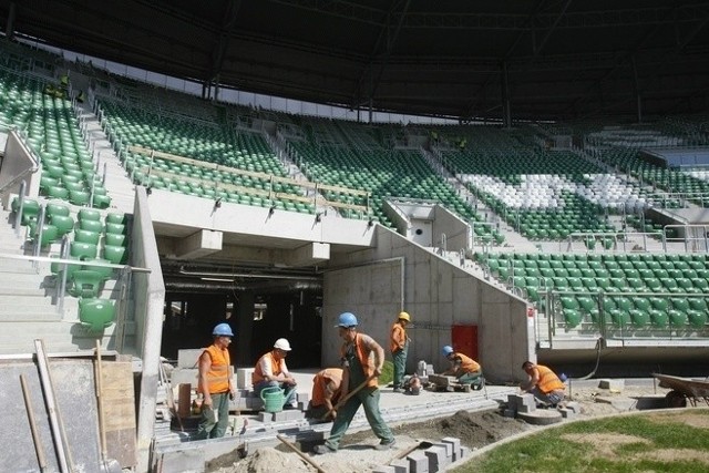 Wrocławski stadion wciąż nie jest wykończony