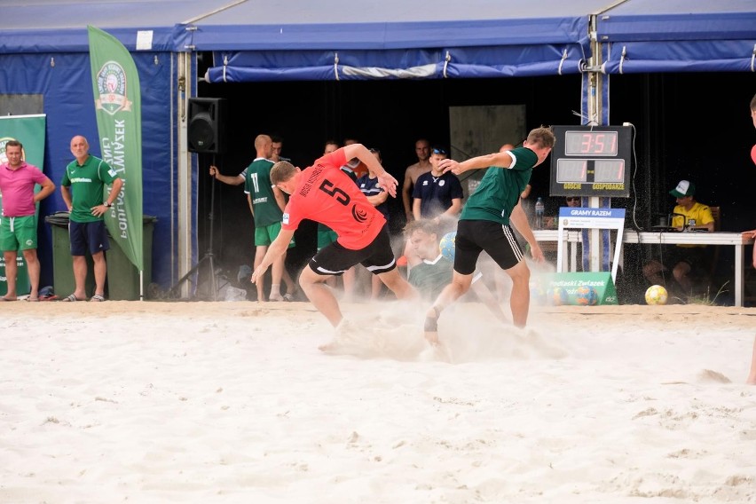 Turniej piłki nożnej, siatkówki i plażowanie na Dojlidach...
