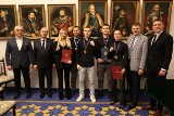 71 tysięcy złotych dla najlepszych sportowców. Stypendia sportowe gminy Bytów rozdane