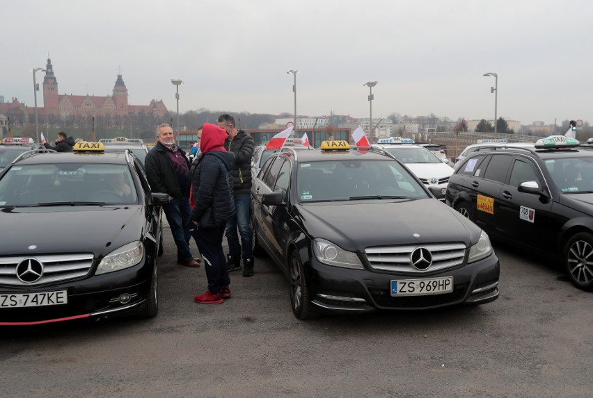 Protest taksówkarzy w Szczecinie - 15.12.2020