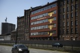 Kraków. Zakłady zbożowe zastąpią bloki i biurowce wysokie nawet na 47 metrów? Teren ogrodzono