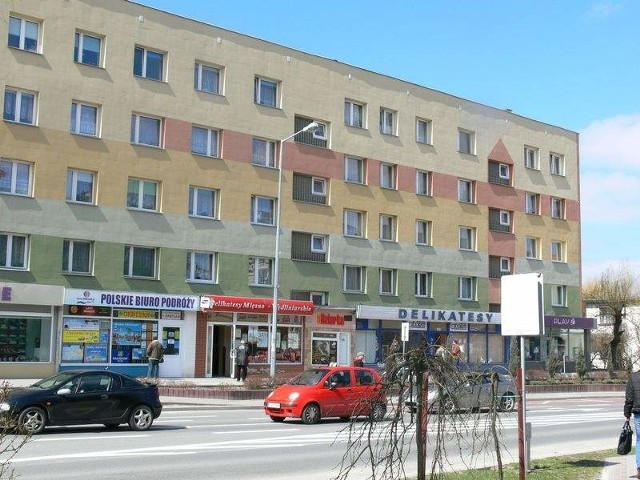 Mieszkania komunalne w TarnobrzeguW zasobach komunalnych gminy Tarnobrzeg znajduje się 596 mieszkań. Część z nich, jak te przy ulicy Mickiewicza zostały już wykupione na własność.