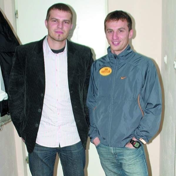 Tomek Sudoł (z lewej) ze swym bratem Grzegorzem, znanym w kraju chodziarzem.