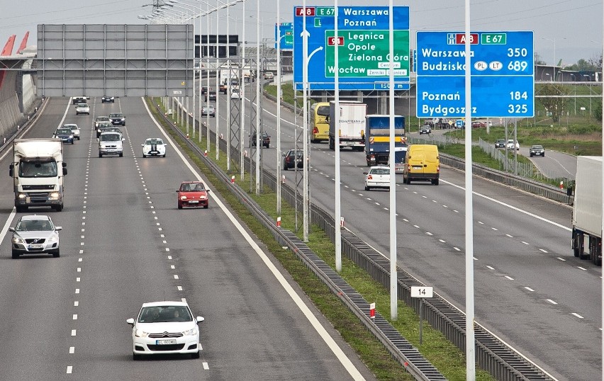 Każde przekroczenie dozwolonej prędkości na całej AOW będzie...