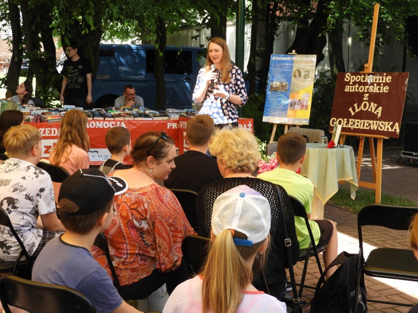 Ostrów Mazowiecka. Piknik z książką to nie tylko możliwość...