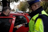 Akcja "pasy" w powiecie krakowskim. Policjanci sprawdzają bezpieczeństwo kierowców i pasażerów