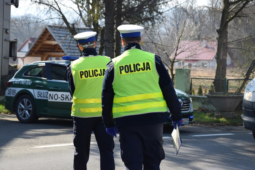 Przejście graniczne w Głuchołazach-Mikulowicach jest...