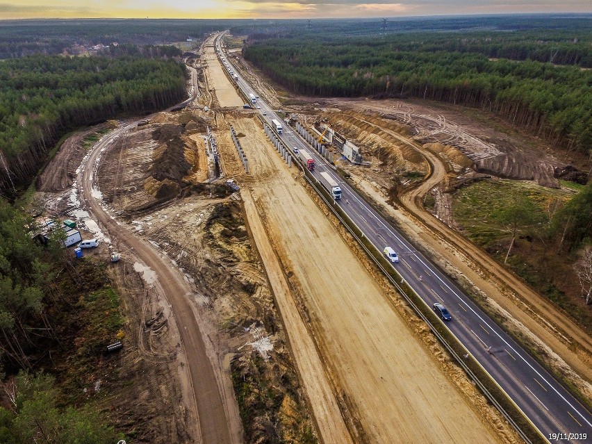 Tak wygląda w listopadzie 2019 roku gierkówka (DK1) od...