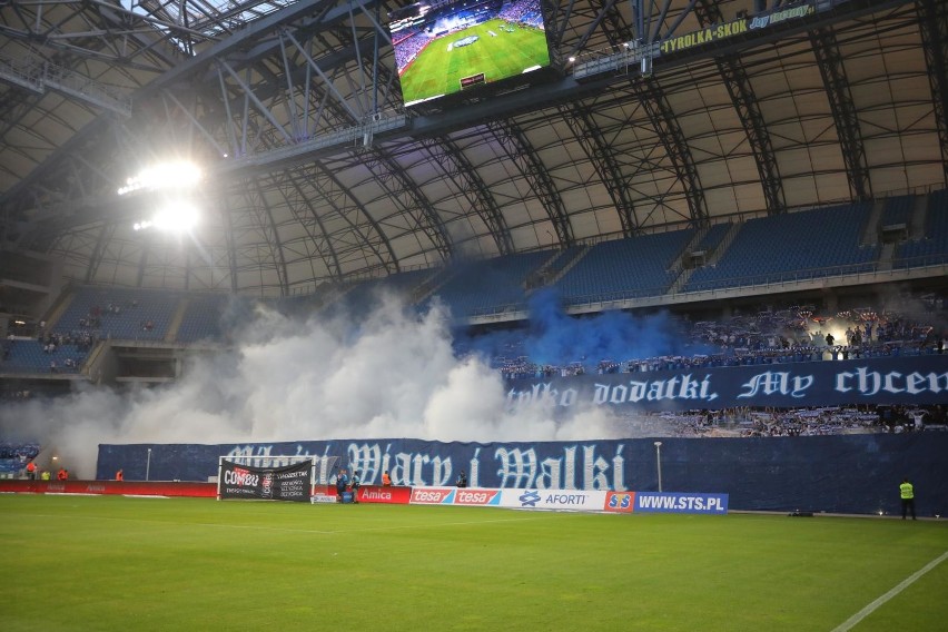 2. Taką grą Lecha Poznań przyciągnie na stadion kibiców...