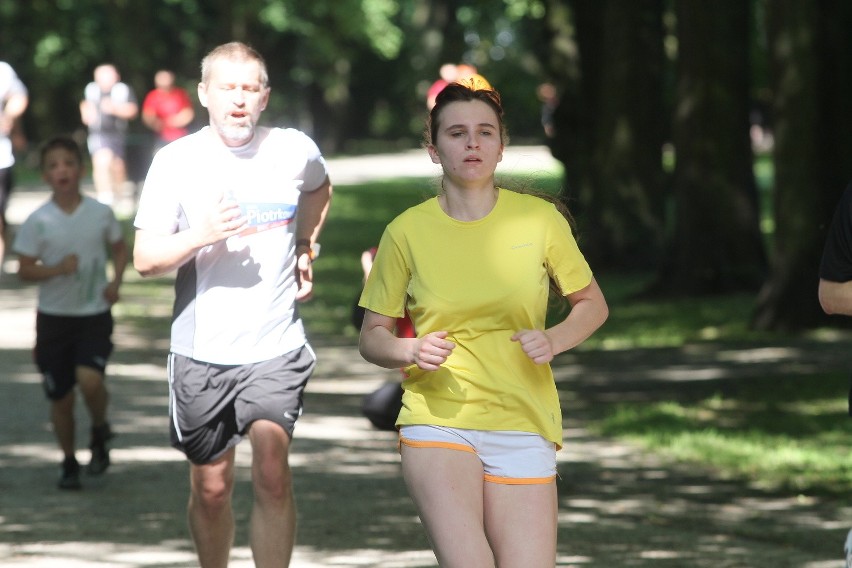 Parkrun w Parku Poniatowskiego, 15 czerwca [ZDJĘCIA+FILM]