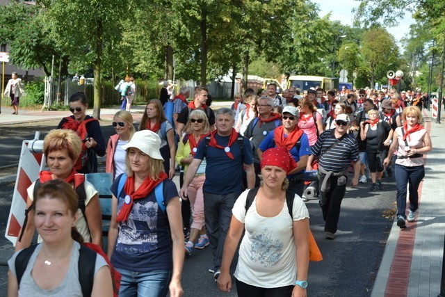 Rybnicka Pielgrzymka na Jasną Górę Wyruszyła