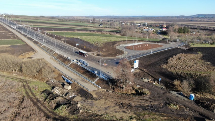 Gotowa droga do nowego polsko-ukraińskiego przejścia granicznego Malhowice-Niżankowice w powiecie przemyskim [ZDJĘCIA]