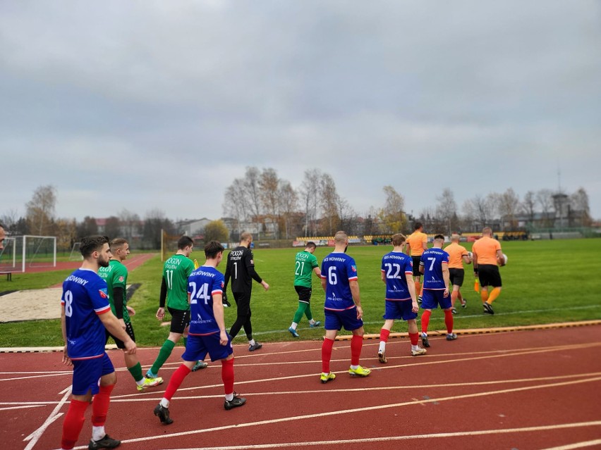 Hummel 4 Liga. Olimpia Pogoń Staszów - GKS Zio-Max Nowiny 3:1. Zobacz zdjęcia z meczu