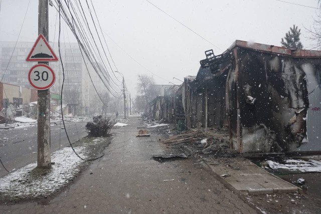 Zniszczenia w Mariupolu. Zdjęcie ilustracyjne.